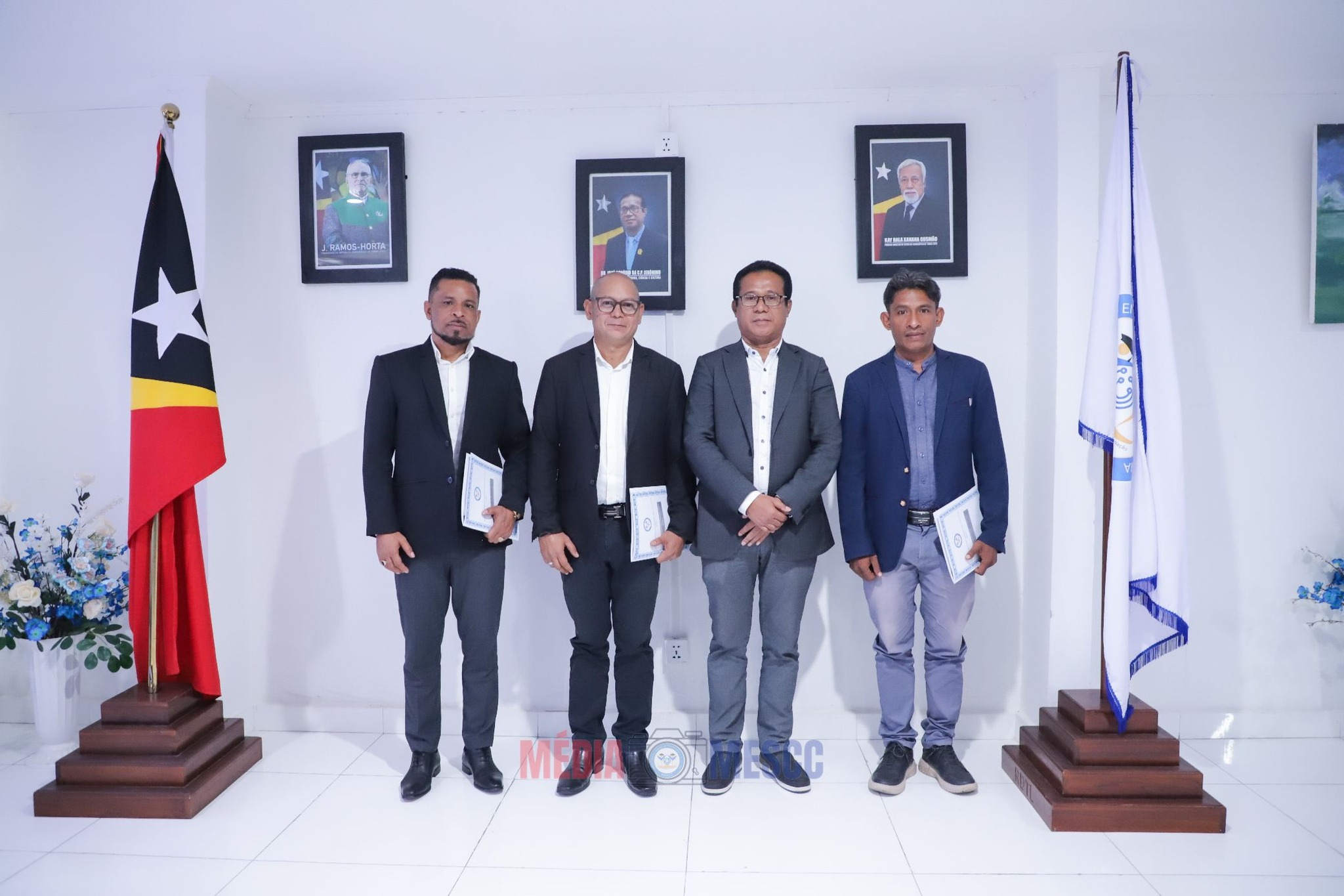 𝐌𝐄𝐒𝐒𝐊 𝐑𝐄𝐀𝐋𝐈𝐙𝐀 𝐒𝐄𝐑𝐈𝐌Ó𝐍𝐈𝐀 𝐃𝐄𝐒𝐏𝐄𝐃𝐈𝐃𝐀 𝐇𝐎 𝐀𝐃𝐈𝐃𝐔 𝐍𝐎 𝐀𝐒𝐈𝐒𝐓𝐄𝐍𝐓𝐄 𝐀𝐃𝐈𝐃𝐔 𝐄𝐃𝐔𝐊𝐀𝐒𝐀𝐔𝐍 𝐁𝐀 𝐍𝐀𝐒𝐀𝐔𝐍 𝐈𝐍𝐃𝐎𝐍É𝐙𝐈𝐀